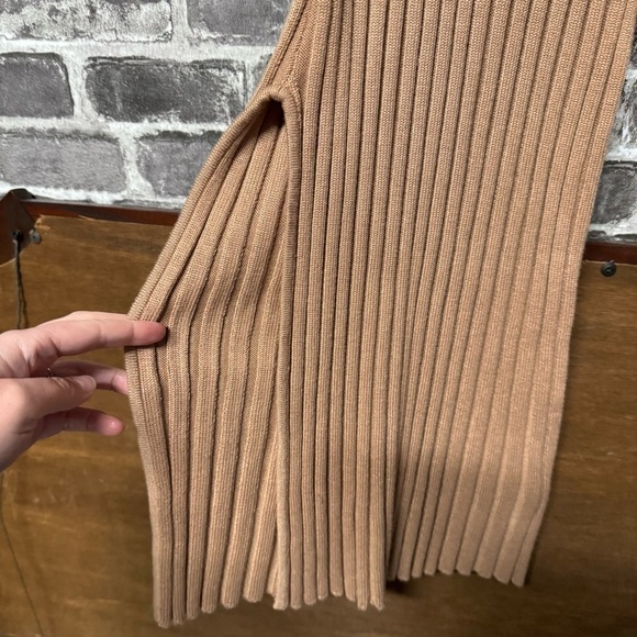 NWT Rachel Parcell WIDE RIB SWEATER DRESS camel brown bell sleeve slit ribbed - Picture 10 of 12